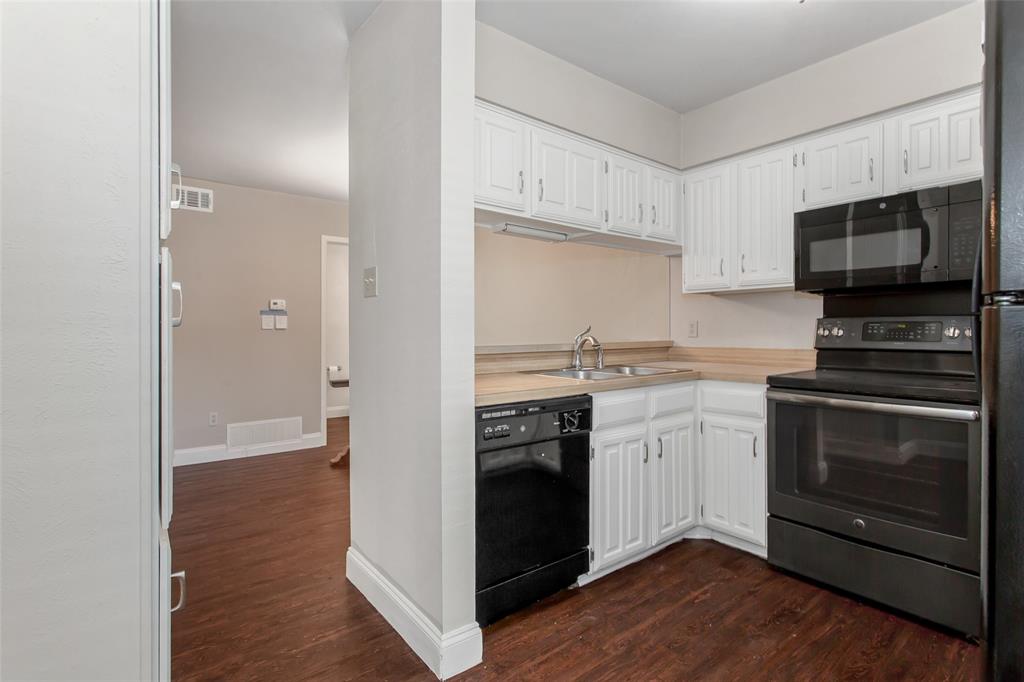 Richardson Crossing Condo - Residential