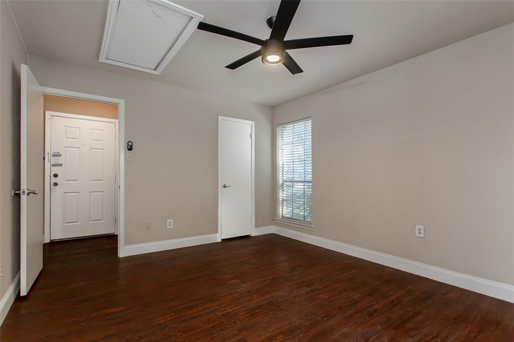 Richardson Crossing Condo - Residential