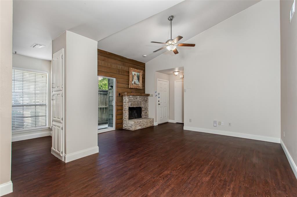 Richardson Crossing Condo - Residential