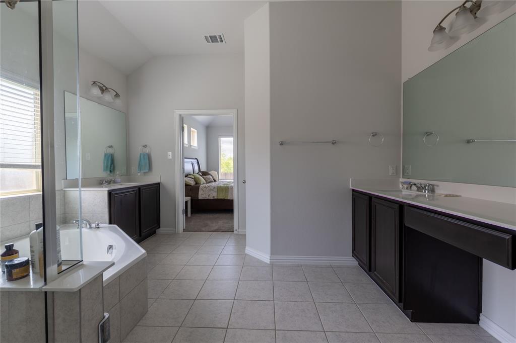 Country Lakes West Ph Two - Residential