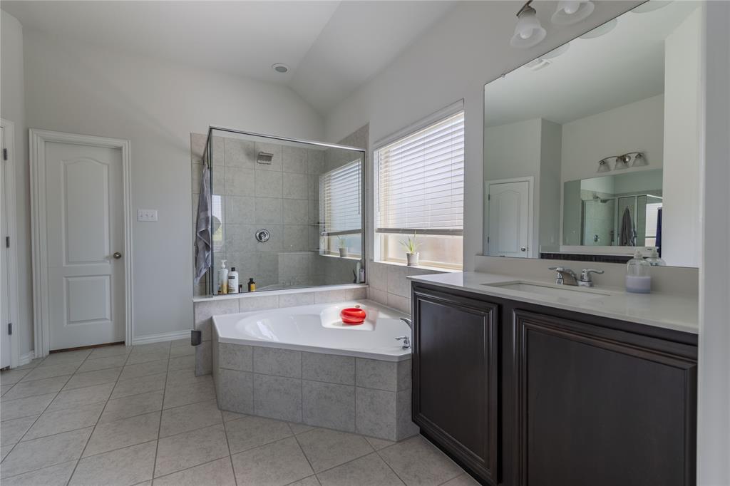 Country Lakes West Ph Two - Residential