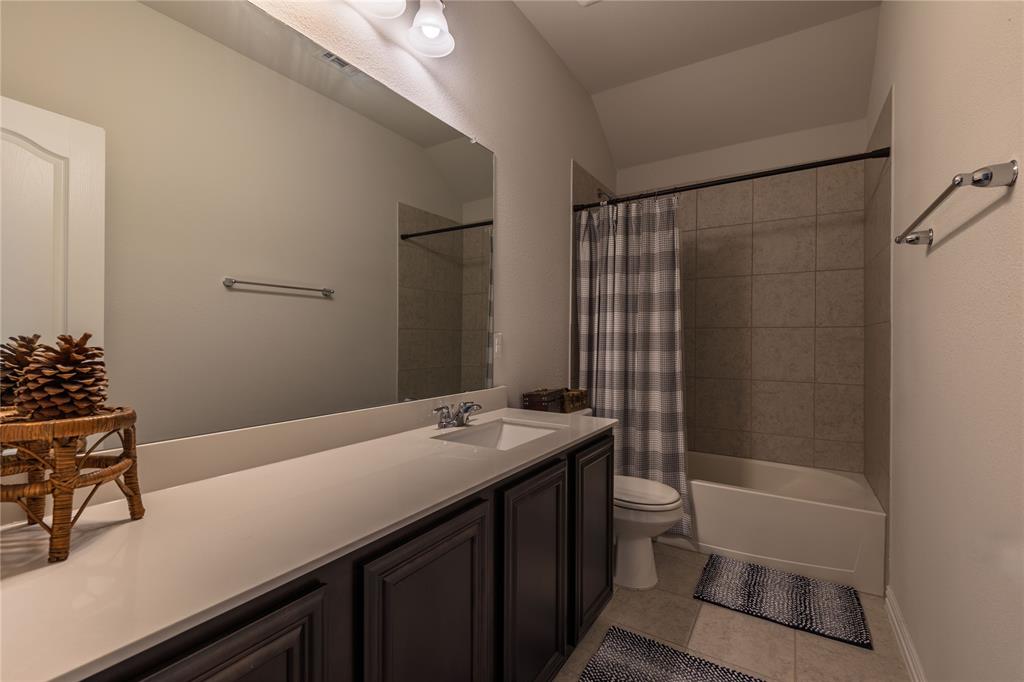 Country Lakes West Ph Two - Residential