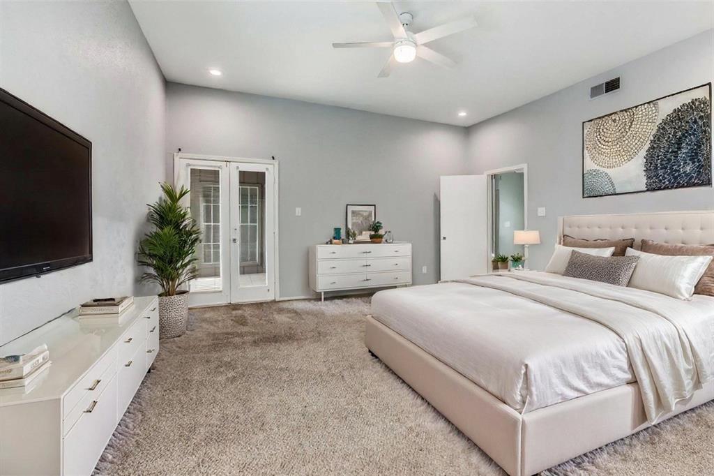 High Hollows Condo - Residential