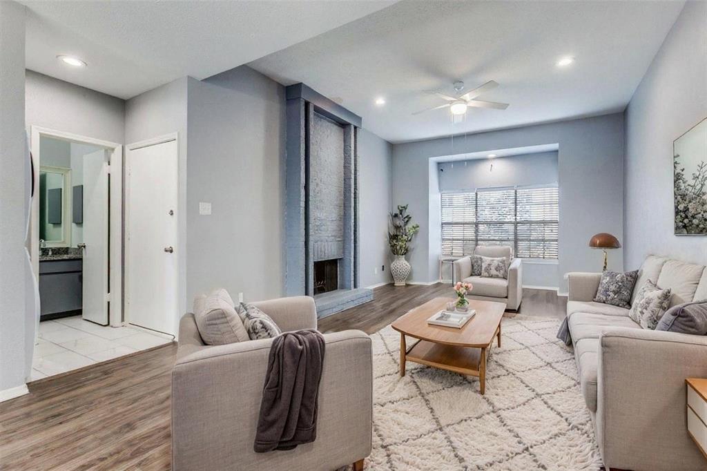 High Hollows Condo - Residential