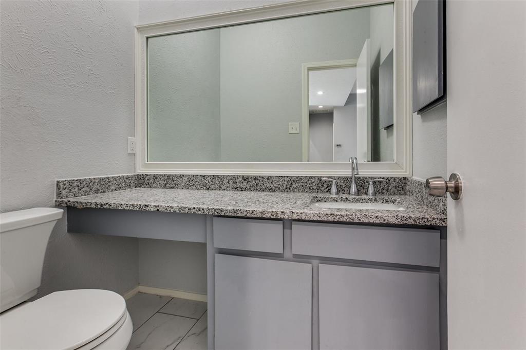 High Hollows Condo - Residential