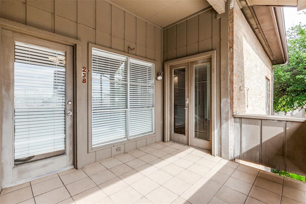 High Hollows Condo - Residential