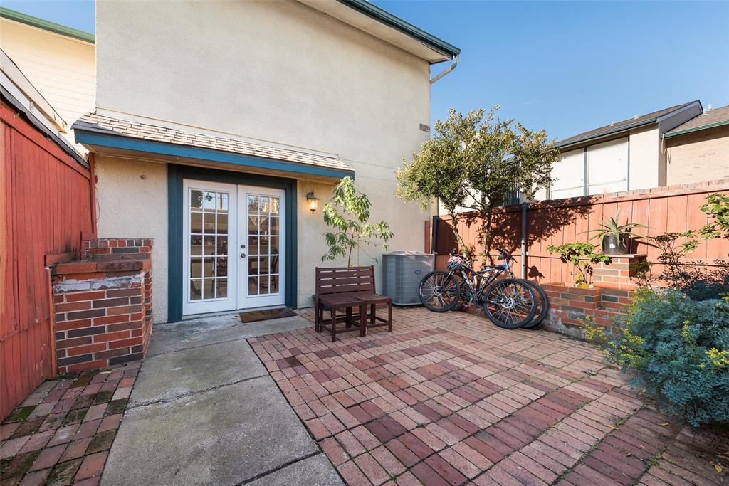 Old Vickery Square Twnhms Condos - Residential Lease