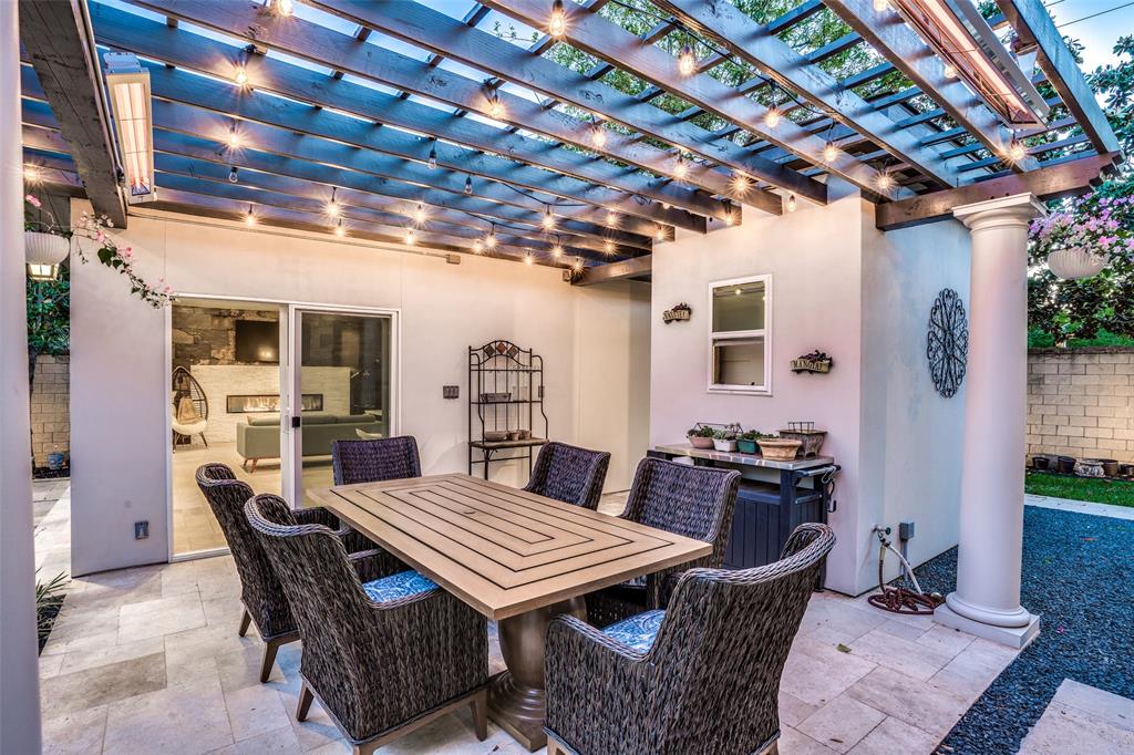 Manchester Downs Rev - Residential