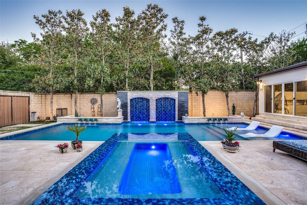 Manchester Downs Rev - Residential