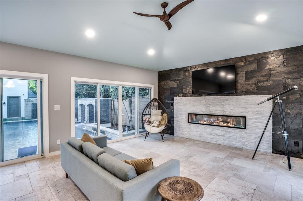 Manchester Downs Rev - Residential