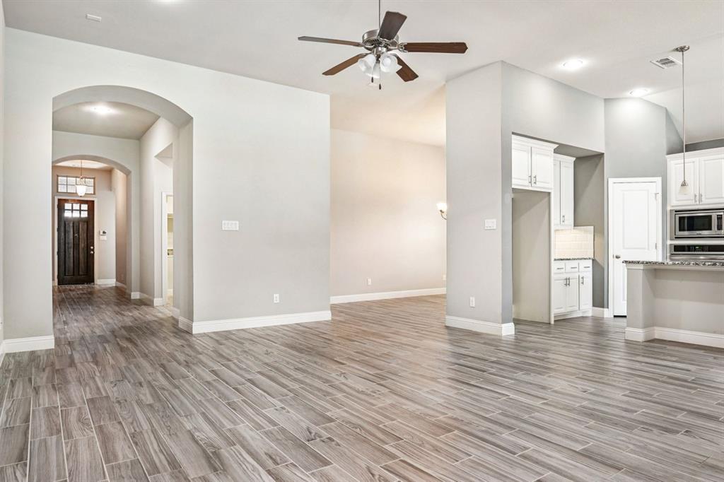9632 Pickwick Trail