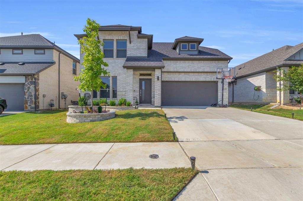 2428 Mankato Drive