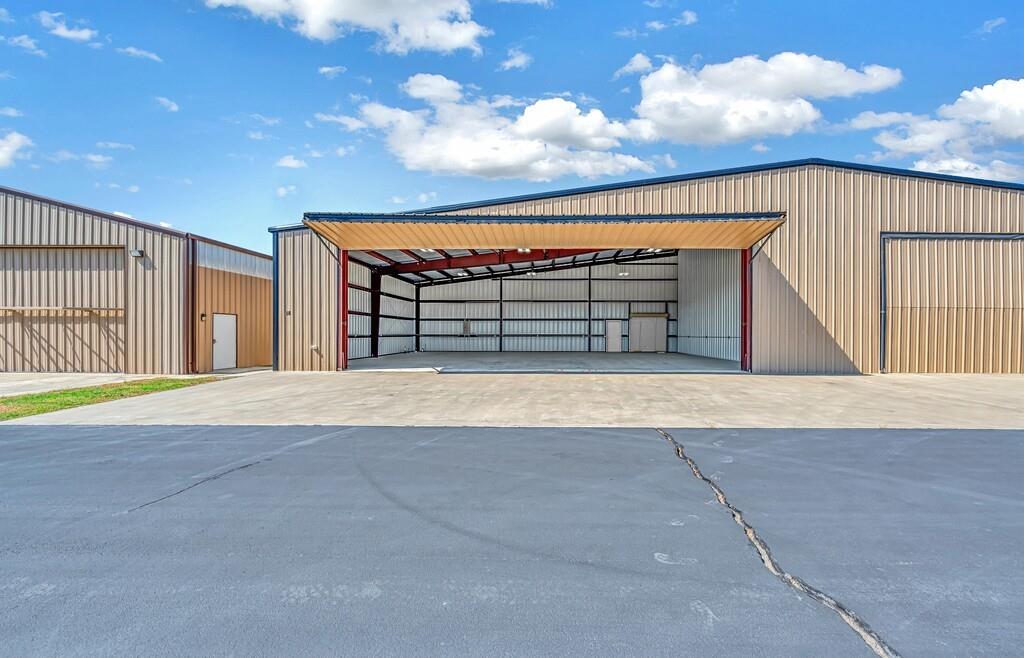 Photo of 27474 HWY 84-PH #18 Highway, McGregor, TX 76657 (MLS # 21371604)