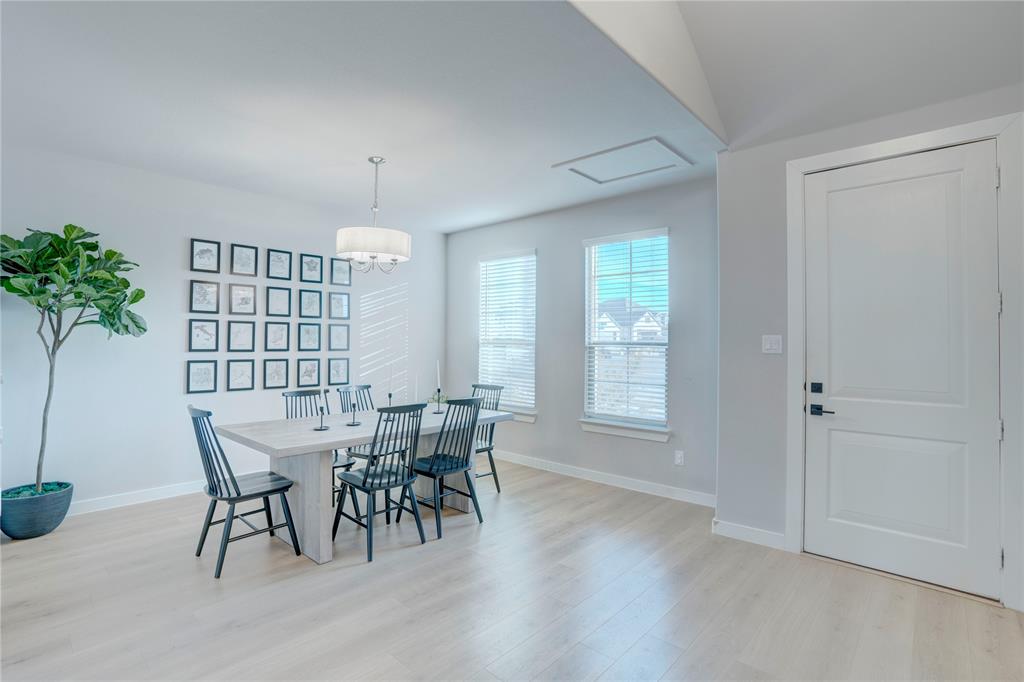 1208 Arcadia Lane