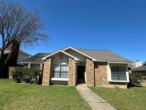 Photo of 7605 Cornell Drive, Rowlett, TX 75088 (MLS # 21258013)