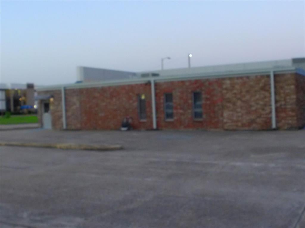 1509 Doctors Drive
