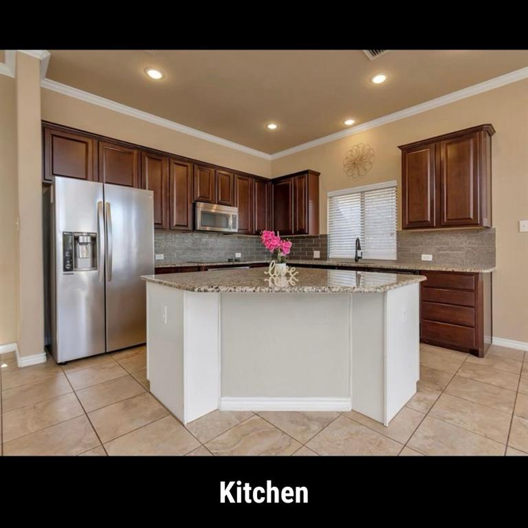 15240 Mallard Creek Street