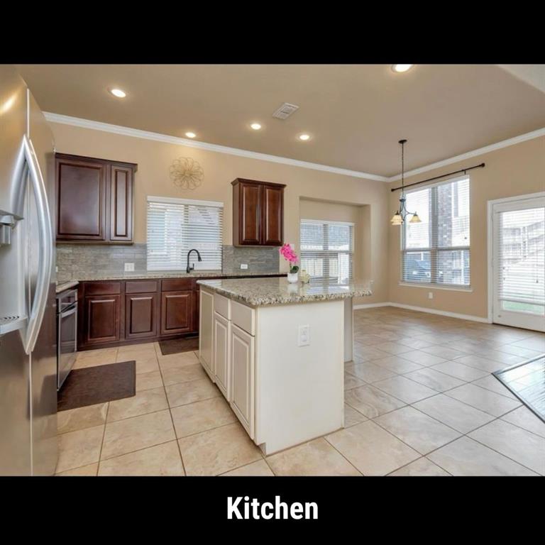 15240 Mallard Creek Street