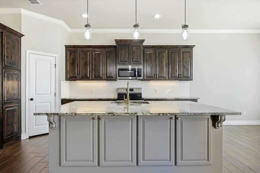 Lakewood Hills Sec 4 - Residential