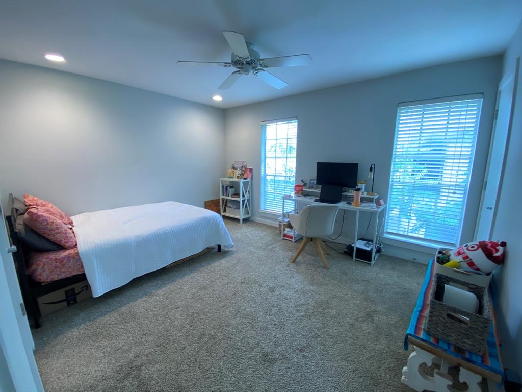 Travis Ave Condo 4409 - Residential Lease