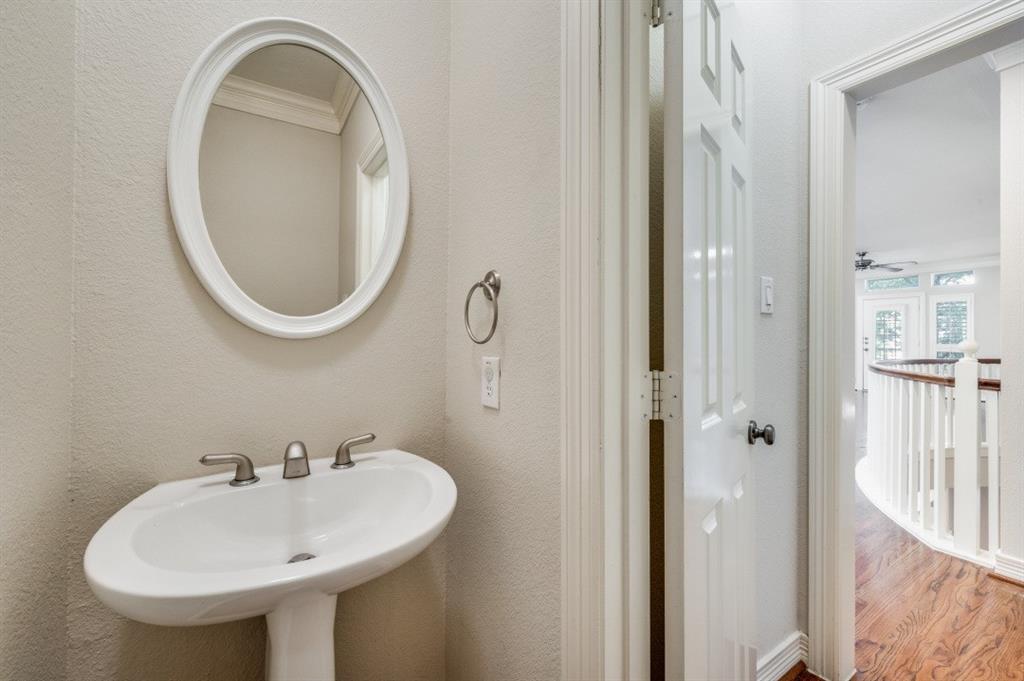 Hall-Throckmorton - Residential