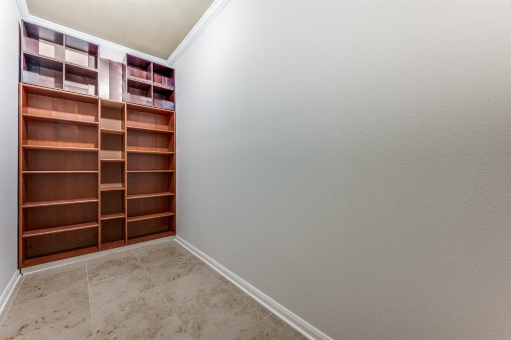 Hall-Throckmorton - Residential