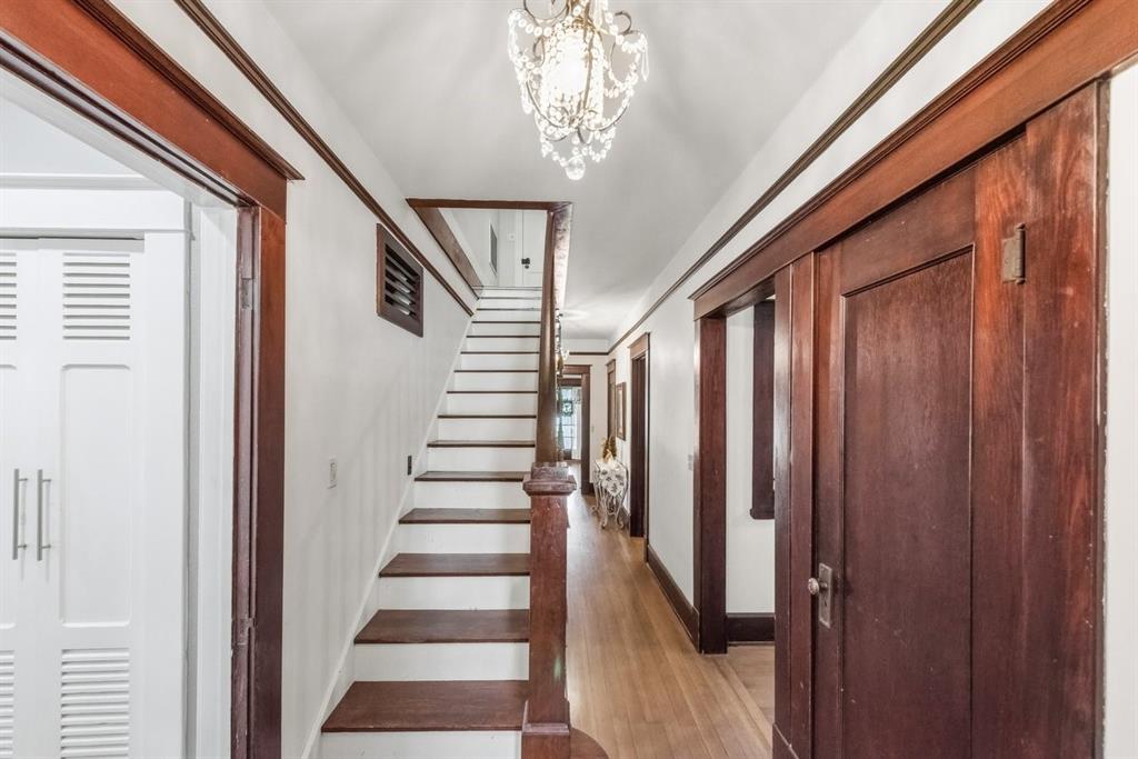 Lebosquet J R - Residential