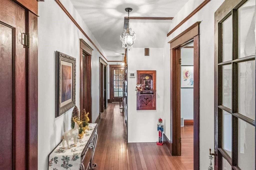 Lebosquet J R - Residential