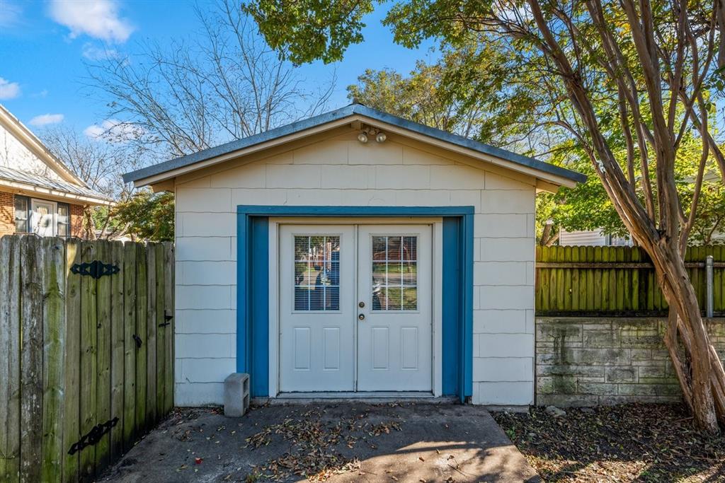 Lebosquet J R - Residential