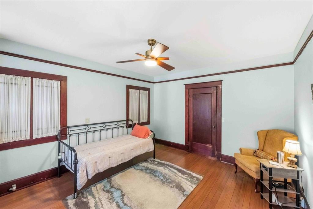 Lebosquet J R - Residential