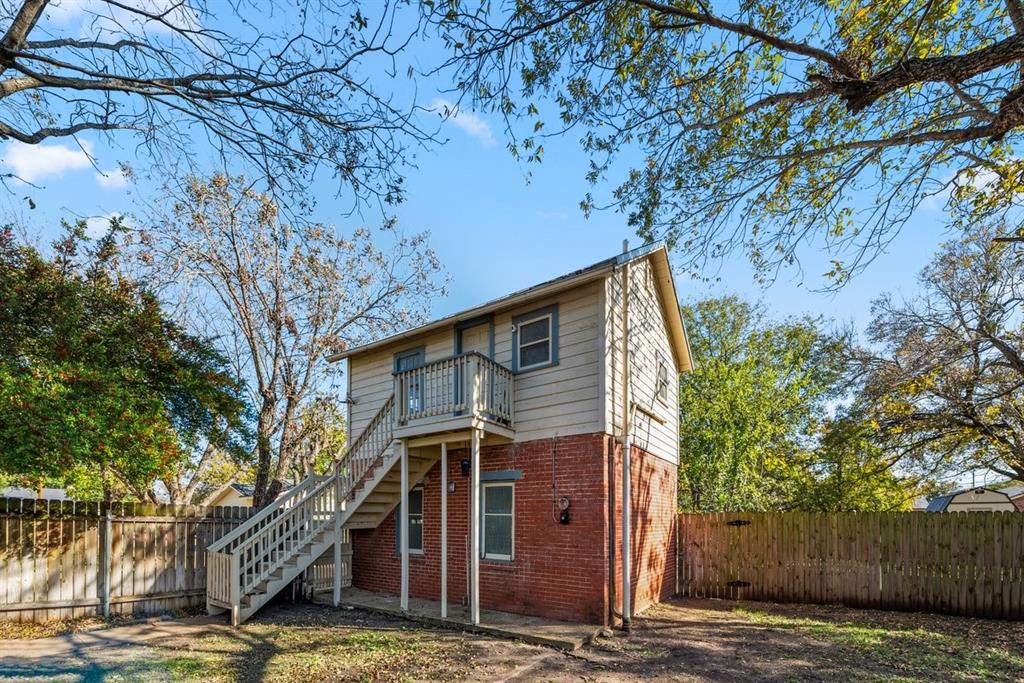 Lebosquet J R - Residential