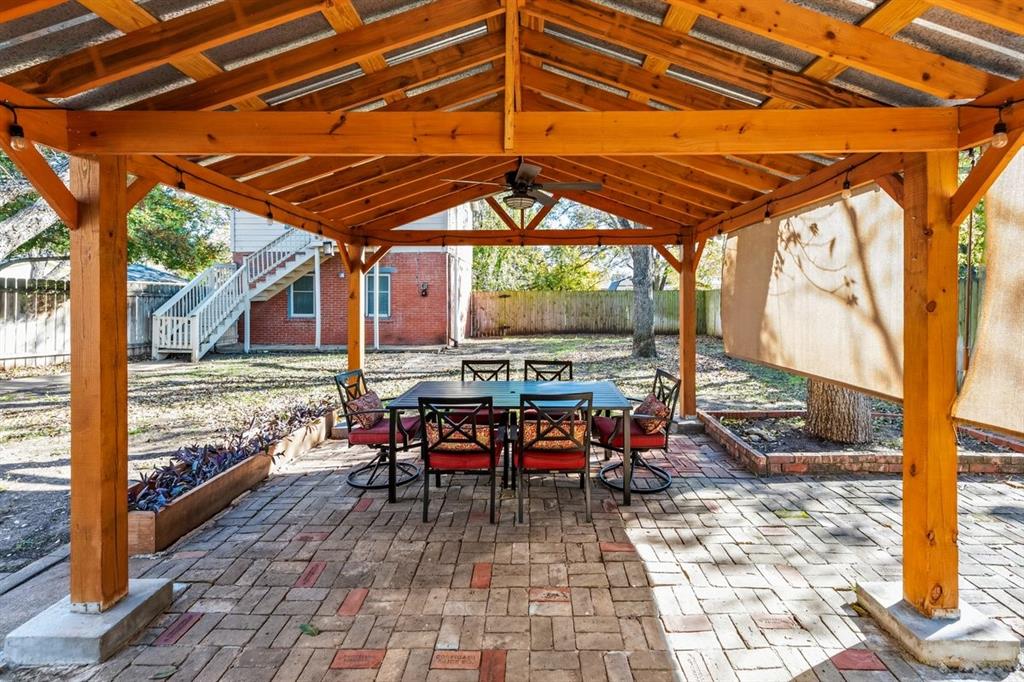 Lebosquet J R - Residential