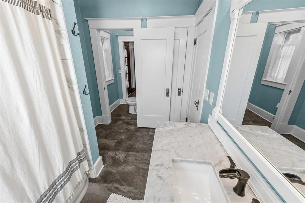 Lebosquet J R - Residential