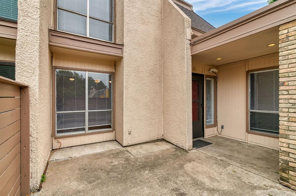 Park Lane Twnhms Ph 02 - Residential Lease