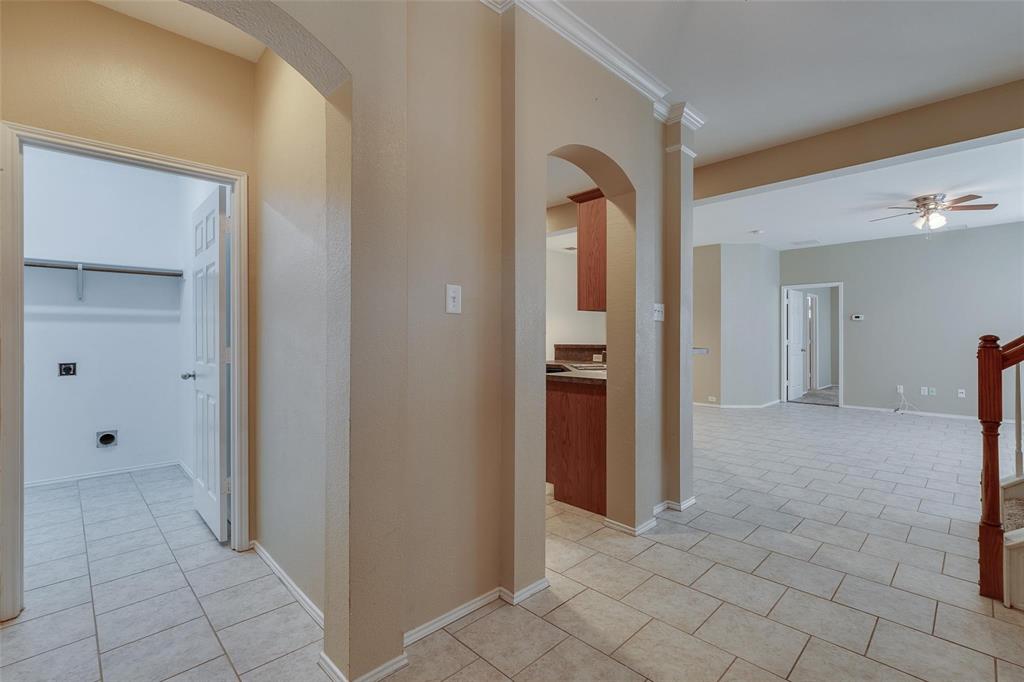 1419 Ravenwood Drive
