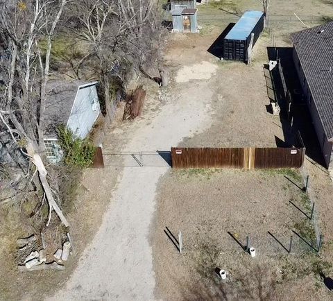 430 Sabine Avenue Cleburne TX 76031