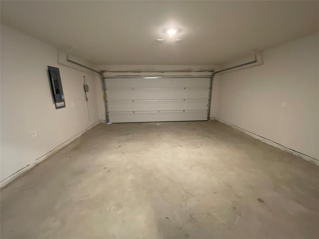 Elevon - Residential