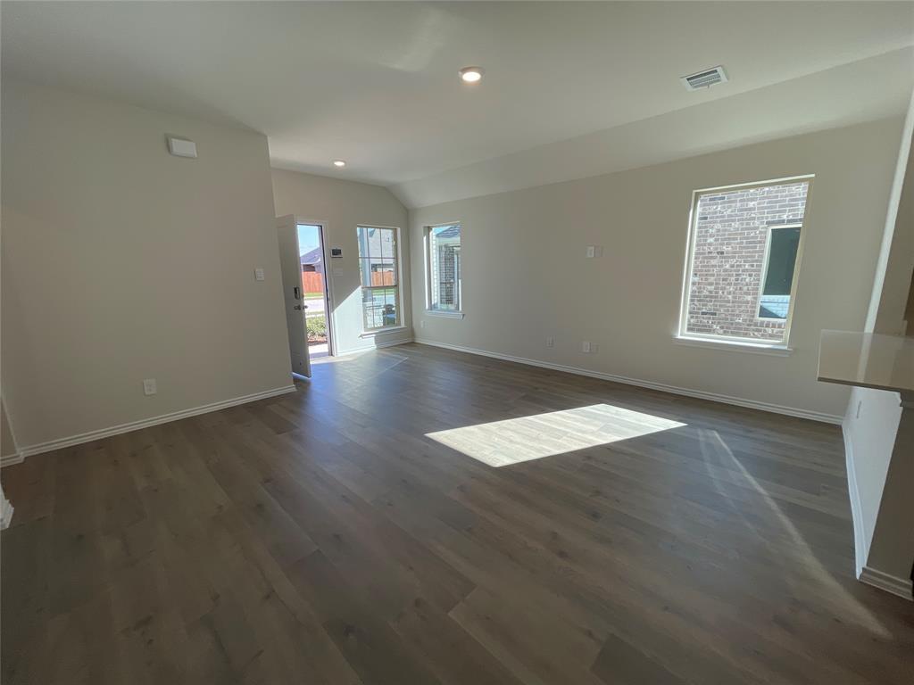 Elevon - Residential