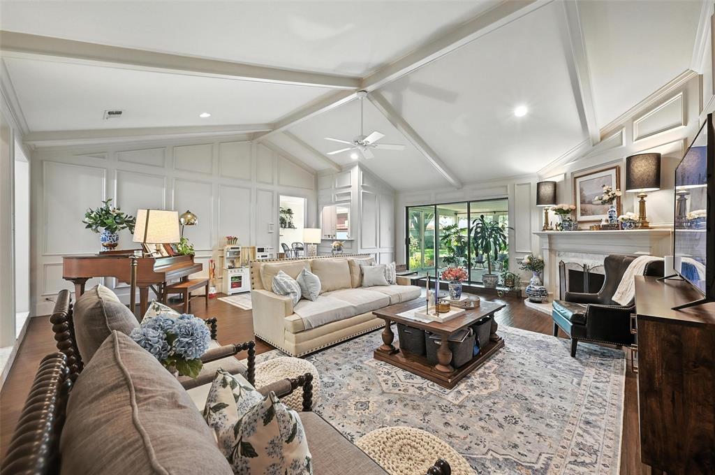 7413 Lemonwood Lane