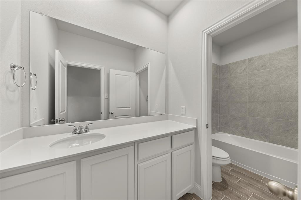 Hopkins Meadows - Residential