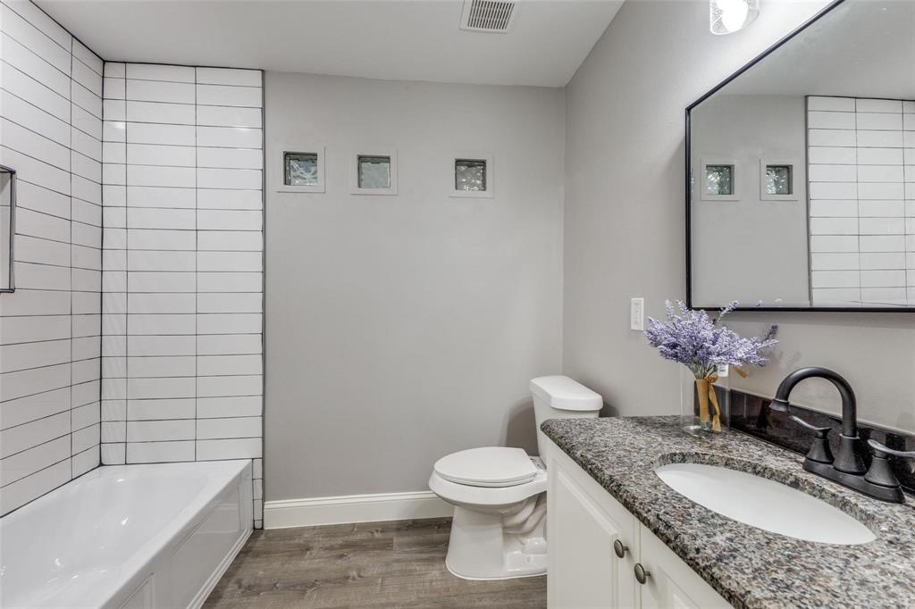 Lake Highlands Estates - Residential Lease