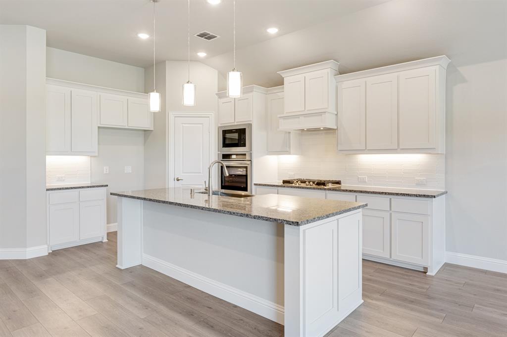 The Lakes at Parks of Aledo - Residential