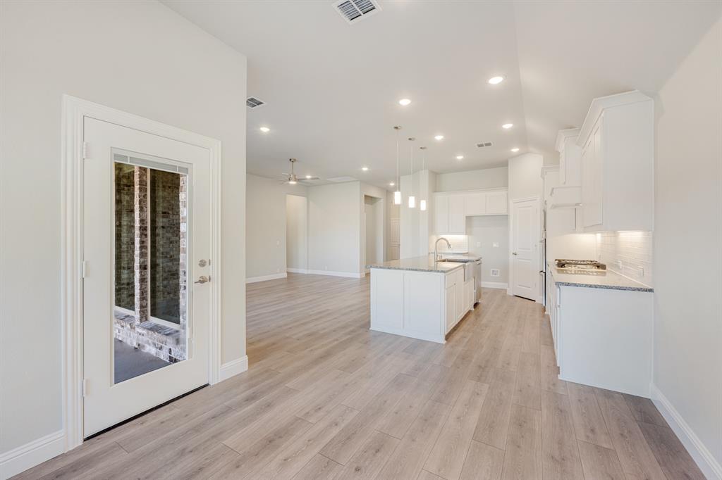 The Lakes at Parks of Aledo - Residential