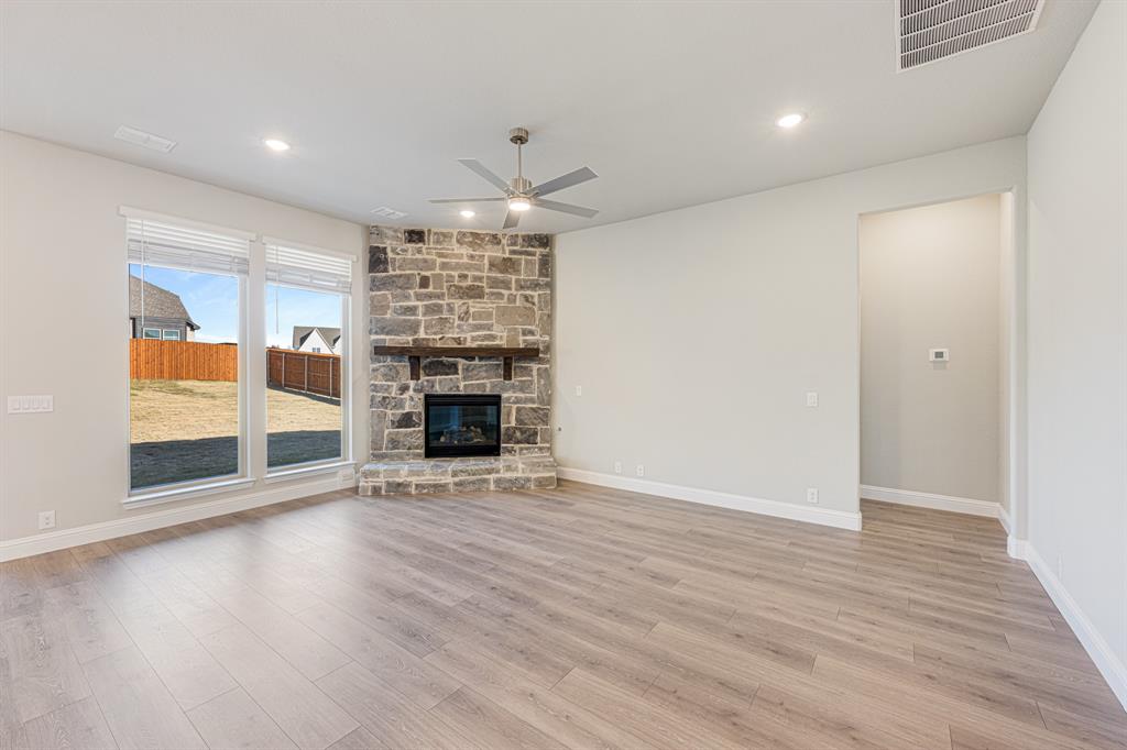 The Lakes at Parks of Aledo - Residential