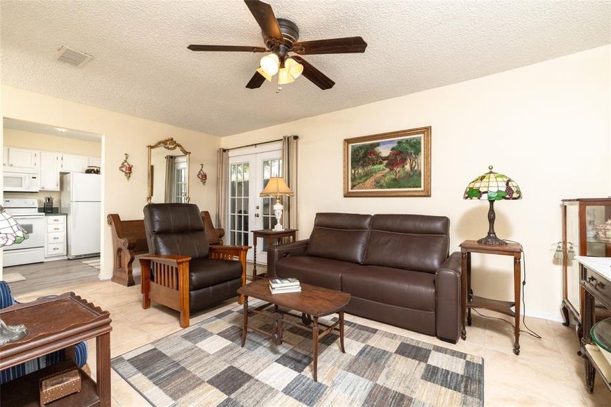 NEWLY REMARKABLY ADJUSTED PRICEPOINT! INVESTOR POTENTIAL. Conveniently located near all the great places and things Arlington has to offer. This 2 Bedroom, 2.5 Bath Townhome in desirable Wellington Place Condos at North Arlington is perfectly designed for easy living. Both Bedrooms have ensuite baths and walk-in closets. There's a large Linen Closet in the upstairs Hallway. There's a convenient Powder Room downstairs, great for entertaining. Entire 1st Floor has attractive Tile flooring. The Wellington Place HOA covers exterior maintenance, including Roof and Foundation. There is also a beautiful Swimming Pool and Clubhouse to better enjoy those Summer months. Very Close to I-30 and River Legacy Park is only 1 mile away. Ranger's Globe Life Field and FIFA @ Cowboy's AT&T Stadium is just 3.4 Miles away and you can avoid the Traffic! Refrigerator, Washer & Dryer will convey with an acceptable Offer. DON'T MISS OUT ON THIS VERY REASONABLY PRICED CONDO. MOTIVATED SELLER.