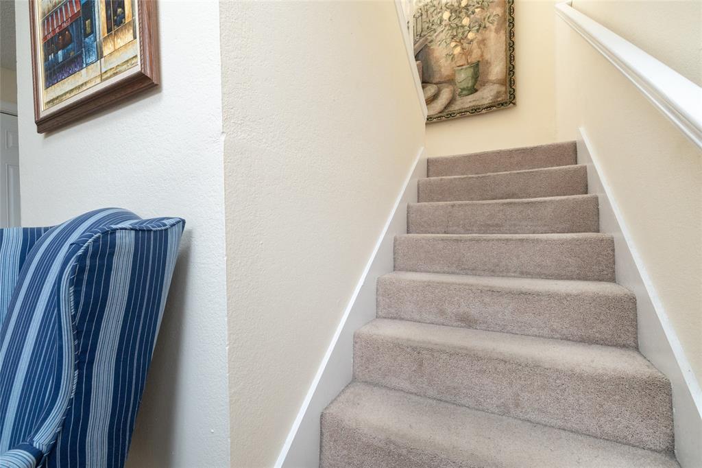 Wellington Place I Condos - Residential