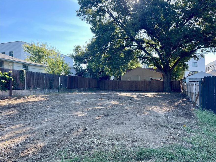 Attention Investors and Builders. Whether you are an investor, developer, or visionary homeowner, this property is a
prime opportunity to build in the heart of Dallas in a desirable area near Oak Lawn and downtown. This 50x150 lot is
City of Dallas Zoning PD 193, MF-2.  This lot provides convenient access to Medical District, Uptown, the Dallas Design District, major highways and, and a host of dining, shopping, and entertainment options. Survey in Transaction Desk.