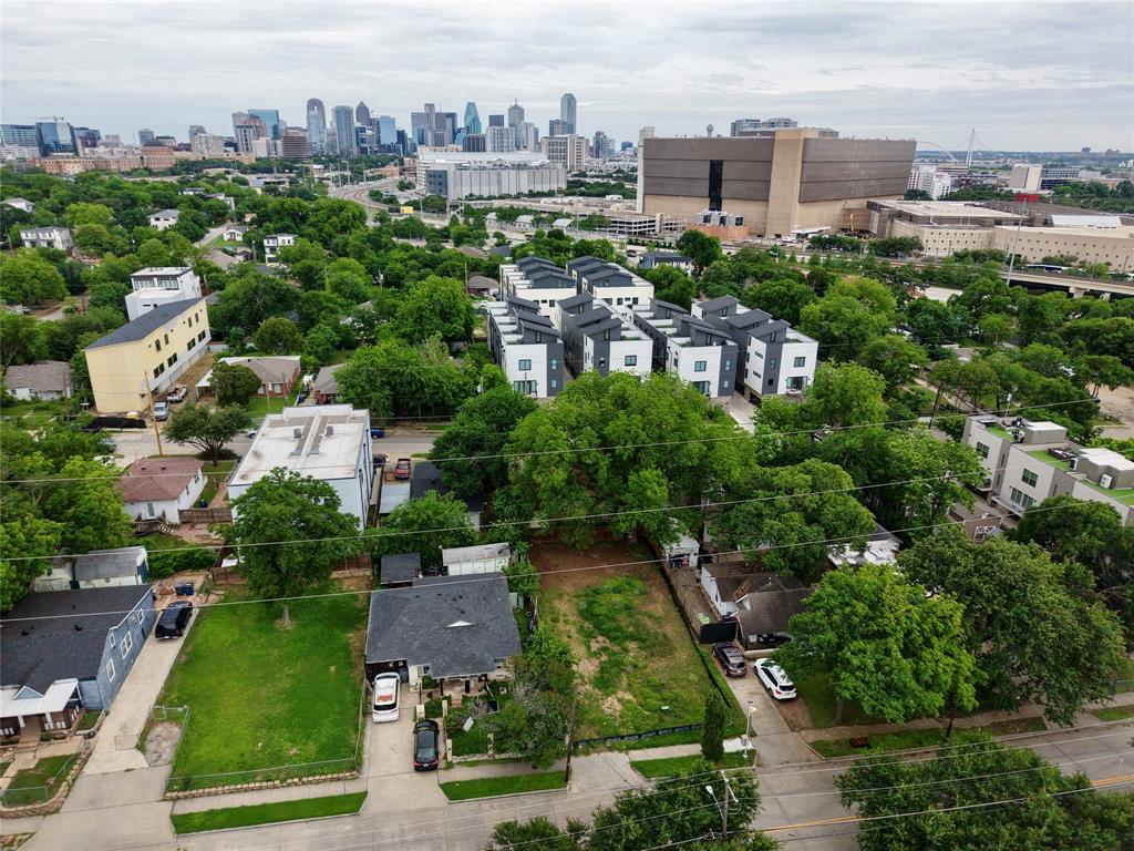 Clifton Place 02 - Land