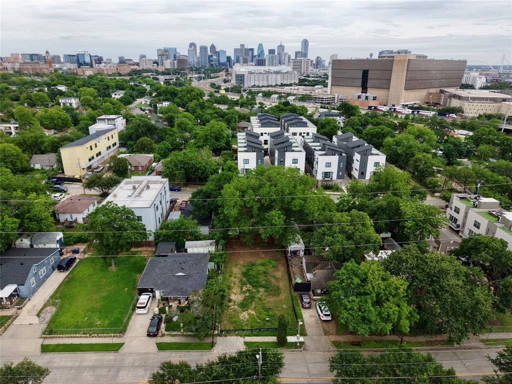 Clifton Place 02 - Land