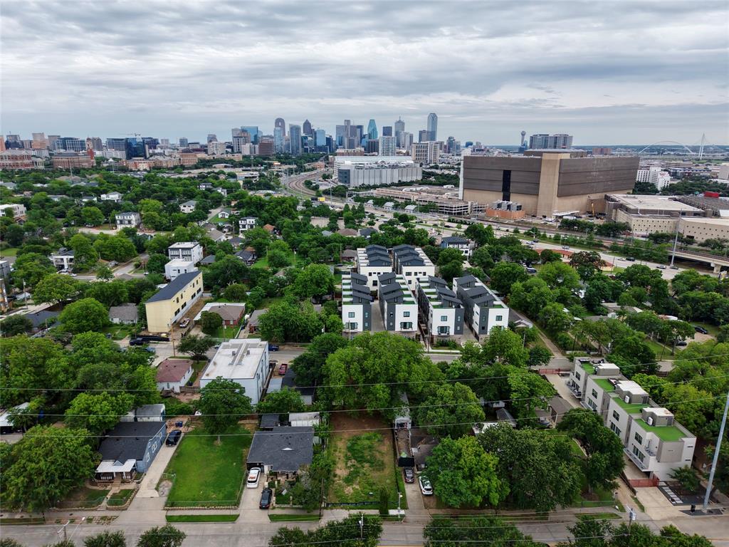 Clifton Place 02 - Land